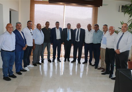 Seklaoui discussed tobacco farming conditions with a delegation from Akkar unions of municipalities